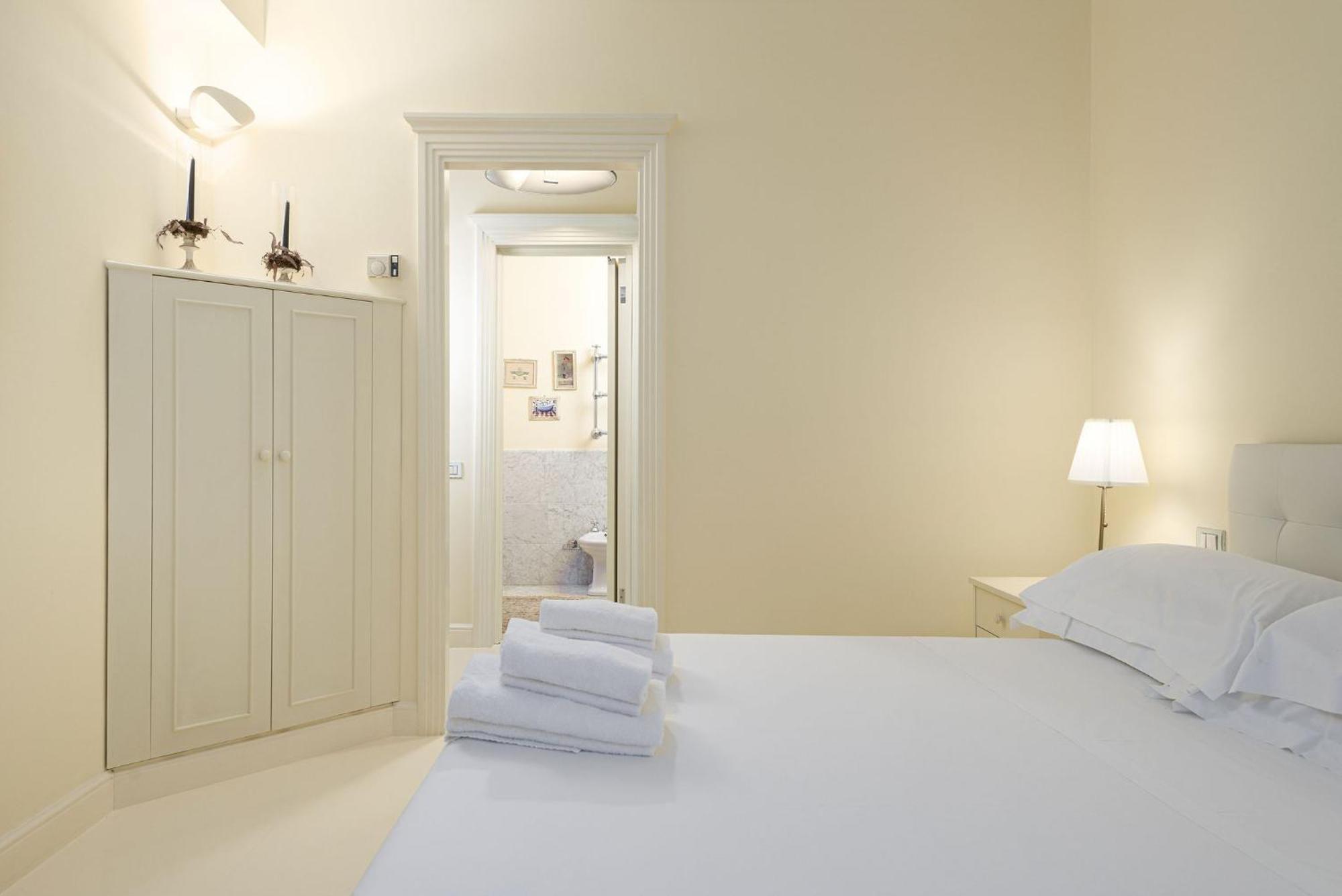 Unyca - Luxury Central Suite Florence Exterior photo